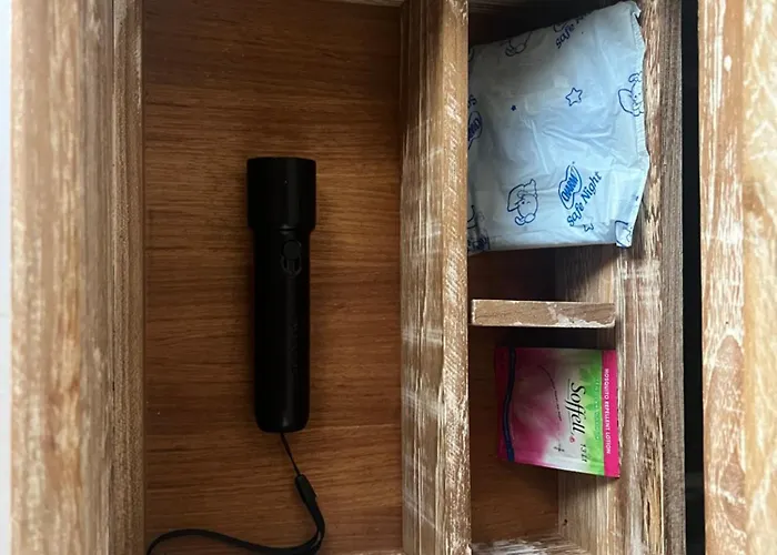 Santhi Loka * Kubupenlokan